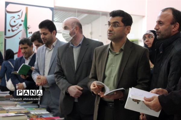 برگزاری نمایشگاه کتاب در گلوگاه