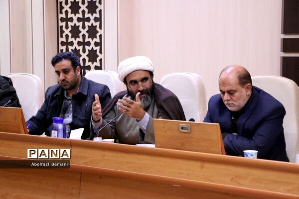 جلسه هماهنگی تشییع و خاکسپاری شهید گمنام در دانشگاه فرهنگیان قم
