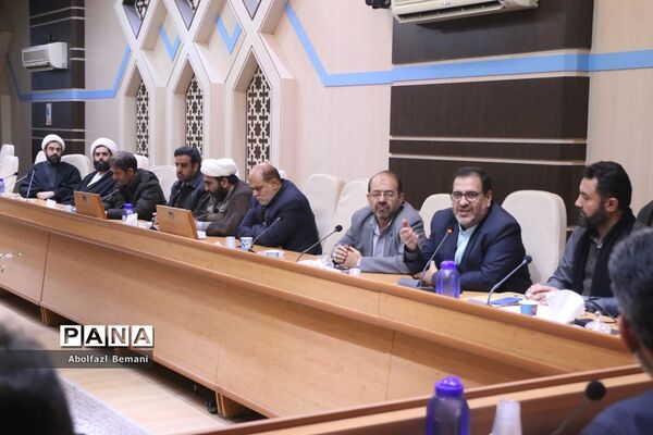 جلسه هماهنگی تشییع و خاکسپاری شهید گمنام در دانشگاه فرهنگیان قم
