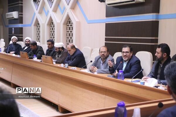 جلسه هماهنگی تشییع و خاکسپاری شهید گمنام در دانشگاه فرهنگیان قم