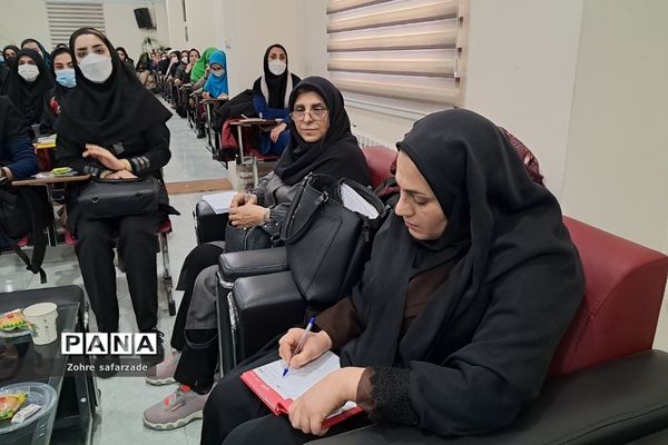 برگزاری کارگاه شناسایی اختلالات یادگیری ویژه  آموزگاران دوره اول  ابتدایی در آموزش و پرورش رودهن