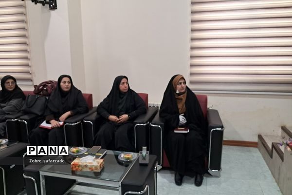 برگزاری کارگاه شناسایی اختلالات یادگیری ویژه  آموزگاران دوره اول  ابتدایی در آموزش و پرورش رودهن