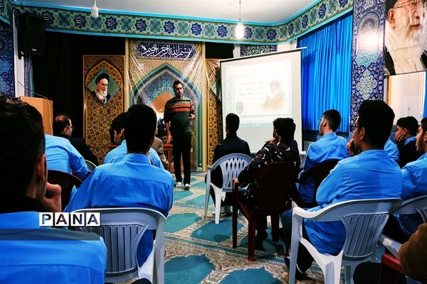 برگزاری دوره  تبیین فضای مجازی
