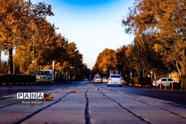 پادشاه فصل‌ها در نصف جهان