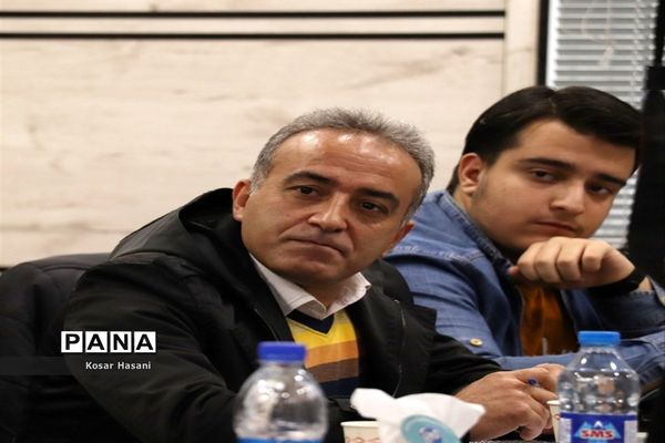 نشست خبری رئیس حوزه هنری انقلاب اسلامی آذربایجان شرقی