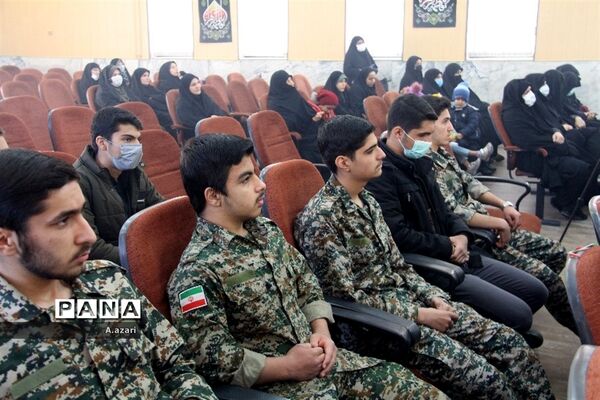 تشیع پیکر مطهر شهید گمنام در شهرکرد