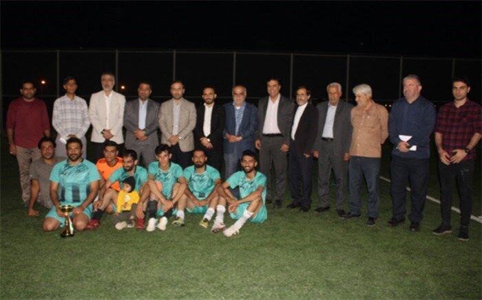 تیم آبطویل قهرمان مسابقات روستایی مینی فوتبال جام پرچم بوشهر شد