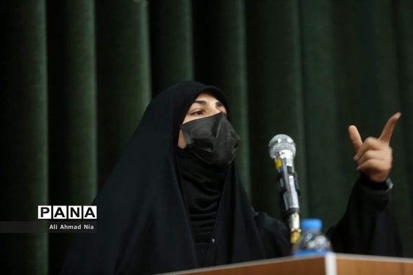 حضورمعاون رئیس‌جمهوری در جمع دانشجویان دانشگاه آزاد اسلامی قم