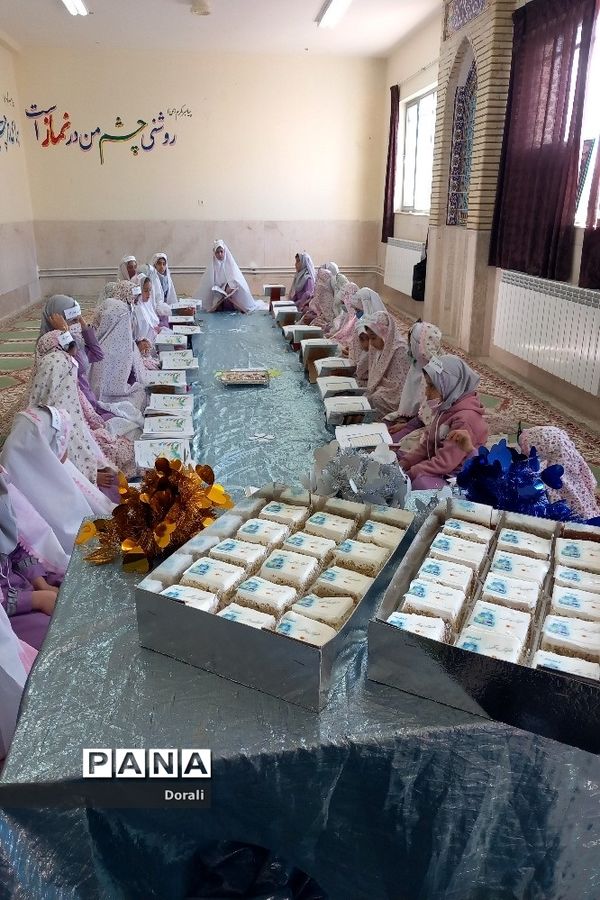 برگزاری محفل انس با قرآن در دبستان شرف‌الدین شیخ شبان