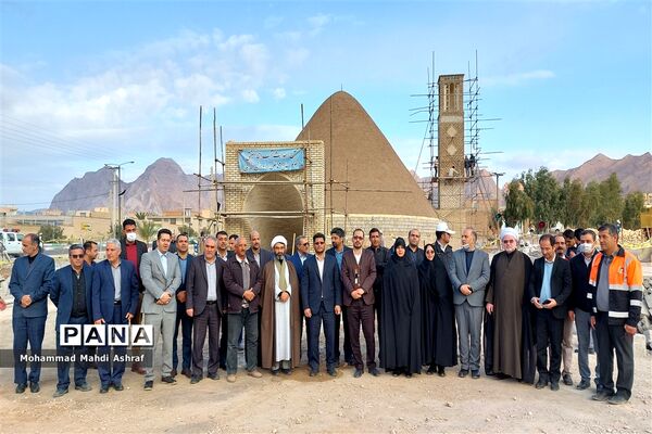 حضور کاروان خدمت شهرستان نایین در شهر انارک