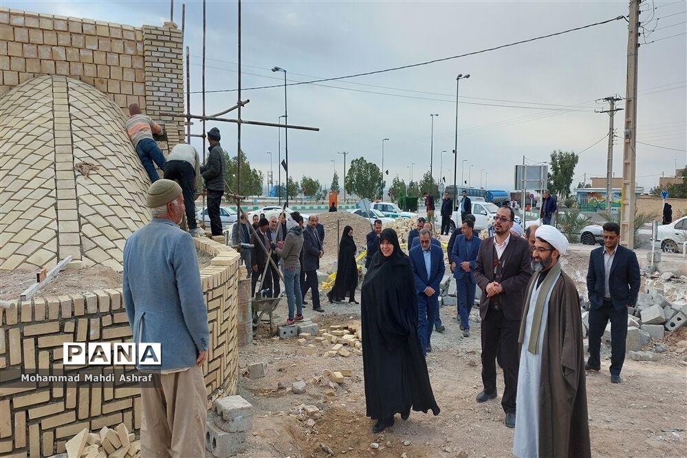 حضور کاروان خدمت شهرستان نایین در شهر انارک