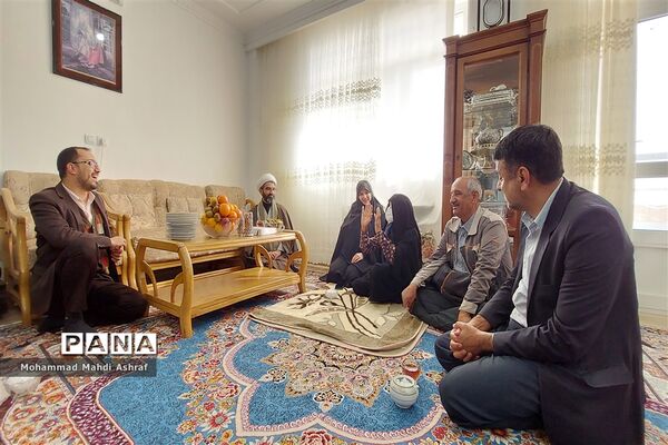 حضور کاروان خدمت شهرستان نایین در شهر انارک