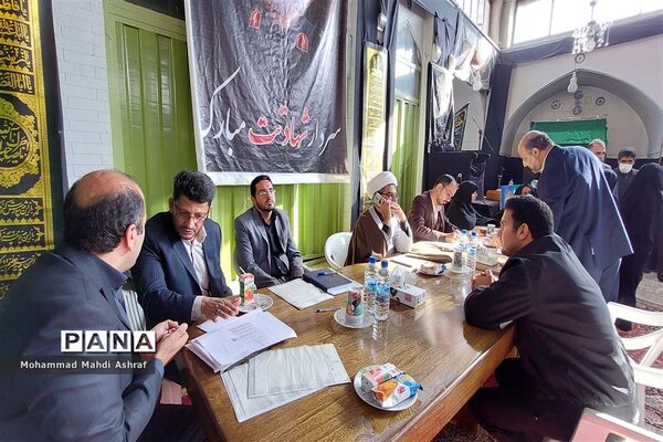 حضور کاروان خدمت شهرستان نایین در شهر انارک