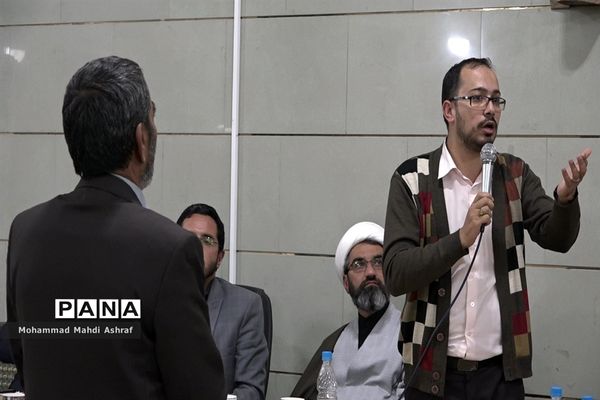 حضور کاروان خدمت نایین در منظم‌ترین روستای خشتی جهان