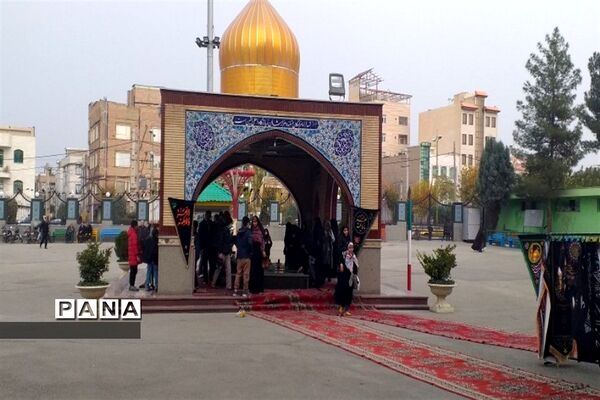 زیارت قبور شهدای گمنام در پاکدشت