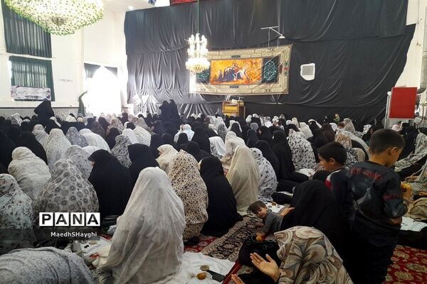 برپایی نماز با شکوه جمعه در شهرستان خلیل‌آباد