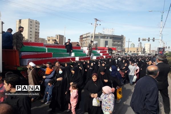 تشییع پیکر یکصدو یازده شهید تفحص شده در اهواز