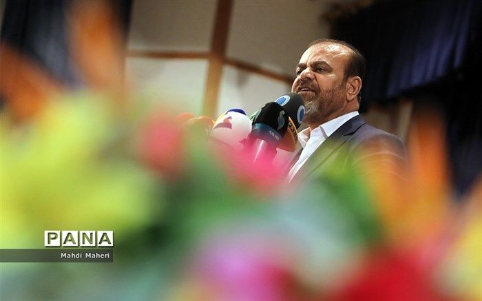 فردا؛ مراسم تشییع پیکر وزیر سابق راه و شهرسازی ‌برگزار می‌شود