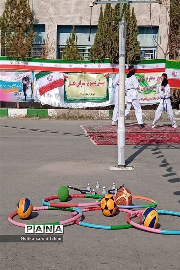 انتخابات انجمن ورزشی دبیرستان دخترانه فرهنگیان ناحیه ۲