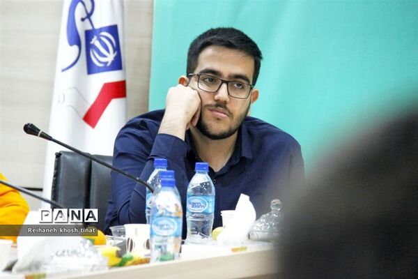 نشست عصرانه نوجوانان فعال اجتماعی