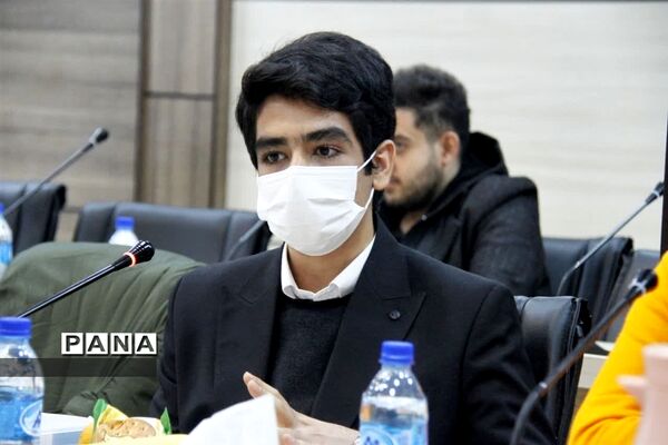 نشست عصرانه نوجوانان فعال اجتماعی