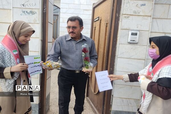 طرح تکریم همسایگان مدرسه در کاشمر