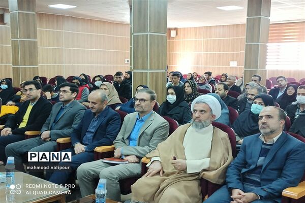 تقدیر از دانش‌آموزان برتر و برگزیده استثنایی قزوین