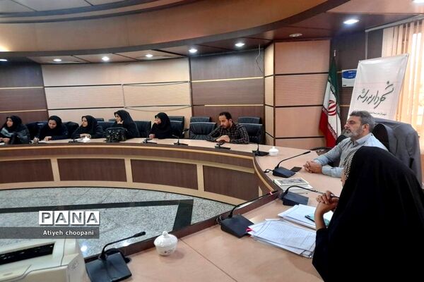 جلسه طرح شهردار مدرسه و اجرای آن در ۲۴ مدرسه منتخب منطقه ۱۴