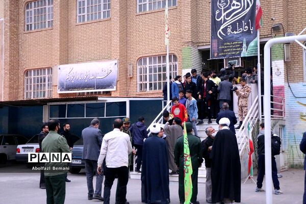 اعزام نخستین گروه از دانش‌آموزان قم به اردوی راهیان نور
