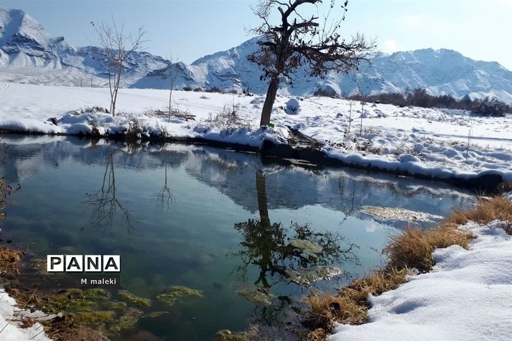 بارش اولین برف پاییزی در شهرستان میبد