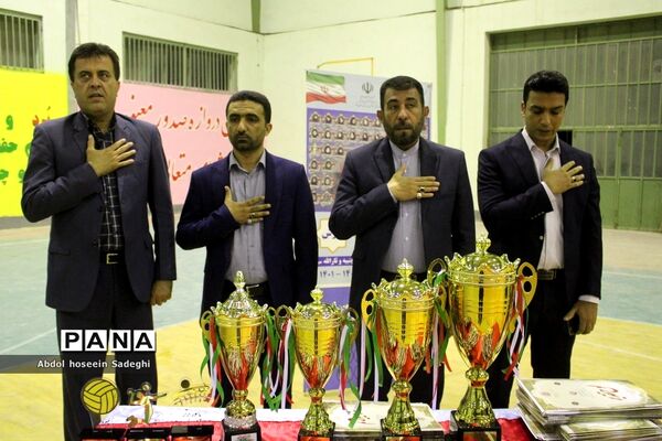 مسابقات قهرمانی دانش‌آموزان استان بوشهر رشته والیبال