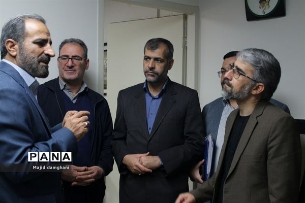 بازدید معاون پرورشی و فرهنگی آموزش و پرورش از سازمان دانش‌آموزی شهر تهران