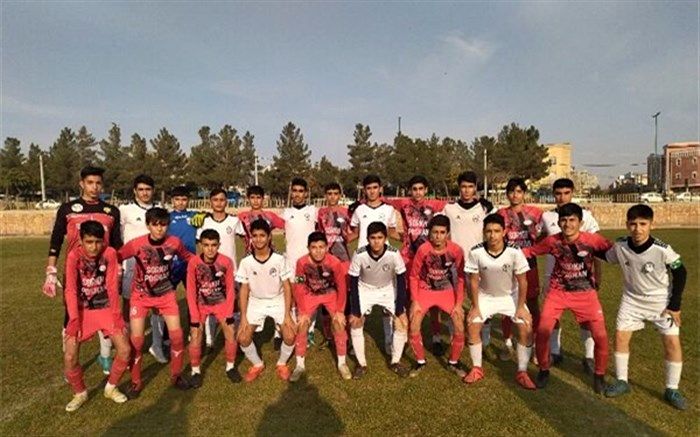 مسابقات ۸ جانبه فوتبال با عنوان شهدای امنیت برگزار شد