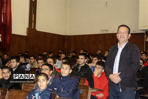 برگزاری اردوی راهیان پیشرفت ویژه دانش‌آموزان عشایر استان فارس