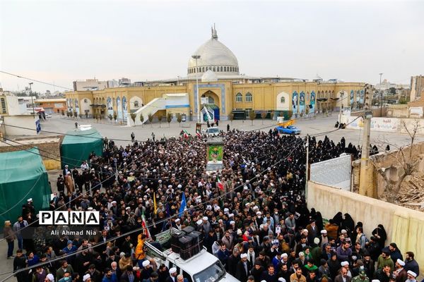 مراسم تشییع پیکر طلبه شهید حسن مختارزاده در قم