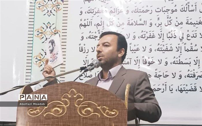 کتاب مهمترین ابزار برای جهاد تبیین است