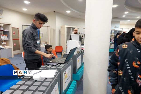 حضور دانش‌آموزان پژوهشگر ملارد در پارک علم و فناوری پردیس