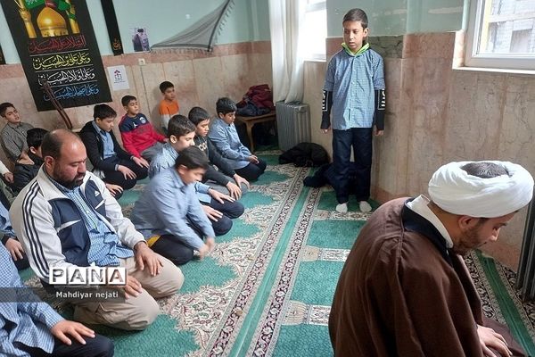 برگزاری کلاس‌های بصیرتی در ایام فاطمیه در مدارس رودهن