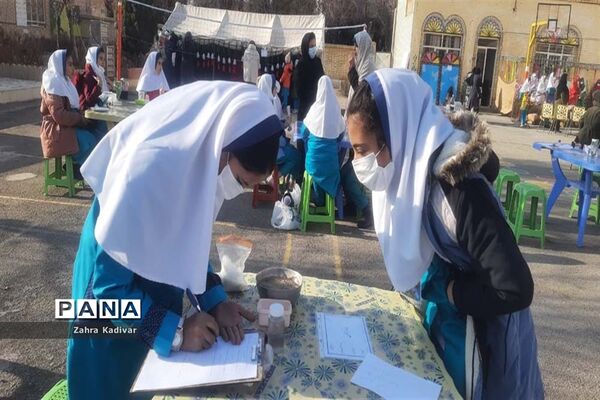 برگزاری نمایشگاه هفته پژوهش در آباده