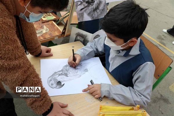 جشنواره ایران‌شناسی آموزشگاه ابتدایی شهید قلنبر ناحیه دو شهرری