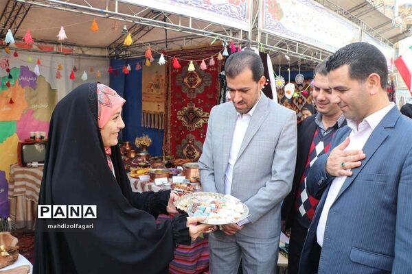 جشنواره ایران‌شناسی آموزشگاه ابتدایی شهید قلنبر ناحیه دو شهرری