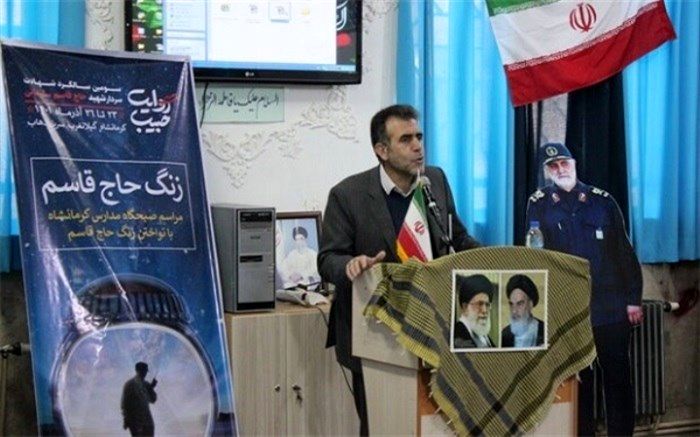 شهید سلیمانی؛ به عنوان الگوی تربیتی بایدبه دانش‌آموزان معرفی و شناسانده شود