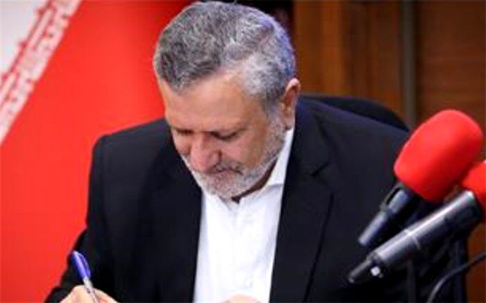 وزیر کار اساس‌نامه‌ «کانون کارآفرینان برتر رسمی کشور» را ابلاغ کرد