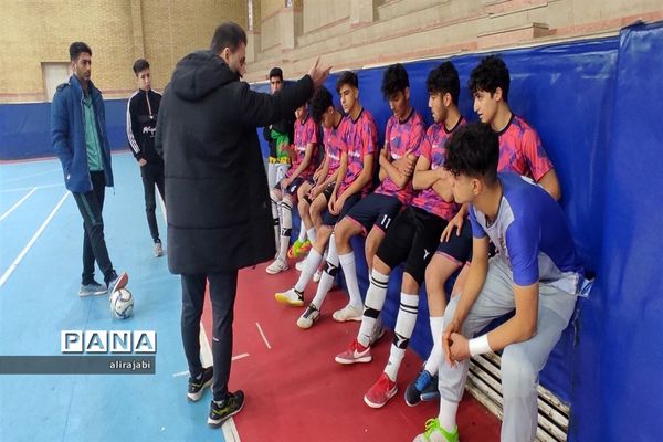فینال مسابقات فوتسال دانش‌آموزان دوره دوم متوسطه شهرستان‌های استان تهران