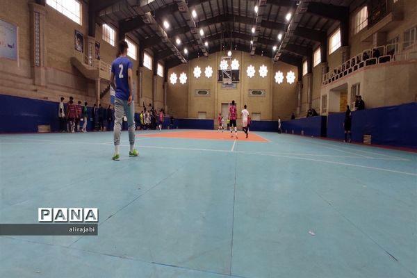 فینال مسابقات فوتسال دانش‌آموزان دوره دوم متوسطه شهرستان‌های استان تهران