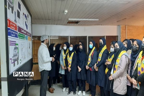 اردوی راهیان پیشرفت ویژه دانش‌آموزان مدارس عشایری شیراز