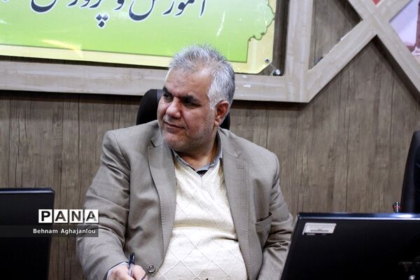 انعقاد تفاهم‌نامه آموزش و پرورش استان زنجان با قرارگاه عدالت آموزشی بنیاد احسان