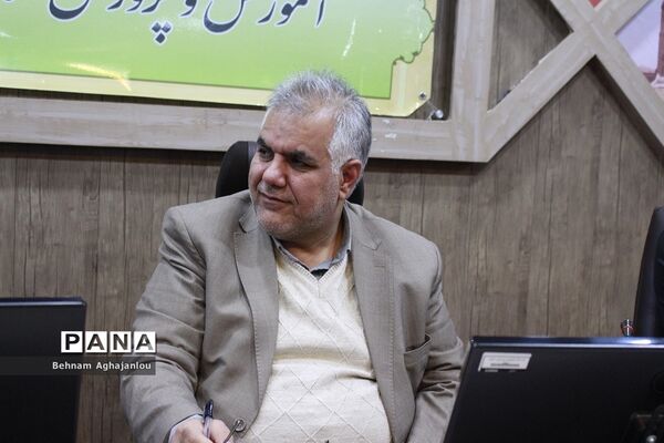 انعقاد تفاهم‌نامه آموزش و پرورش استان زنجان با قرارگاه عدالت آموزشی بنیاد احسان