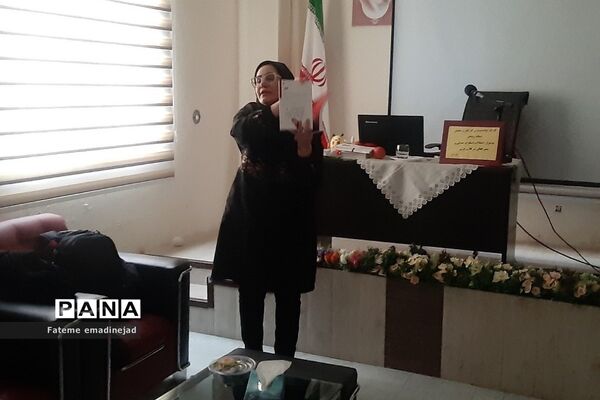 کارگاه اختلال اضطراب جدایی و پیش فعالی ویژه آموزگاران پایه  اول و دوم ابتدایی در رودهن