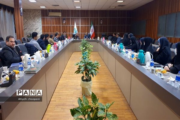 نشست هم‌اندیشی مدیران و کارشناسان کانون‌های فرهنگی تربیتی